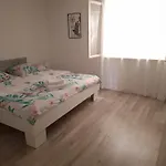Apartment None Makarska